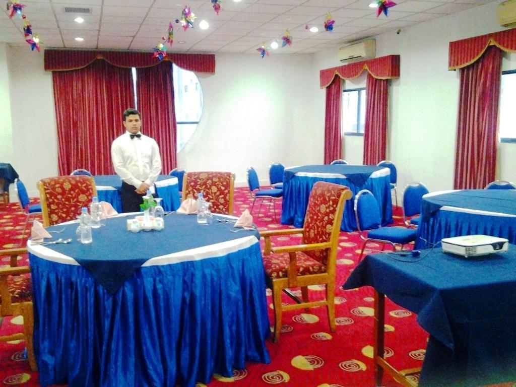 Hotel Washington Dakka Kültér fotó